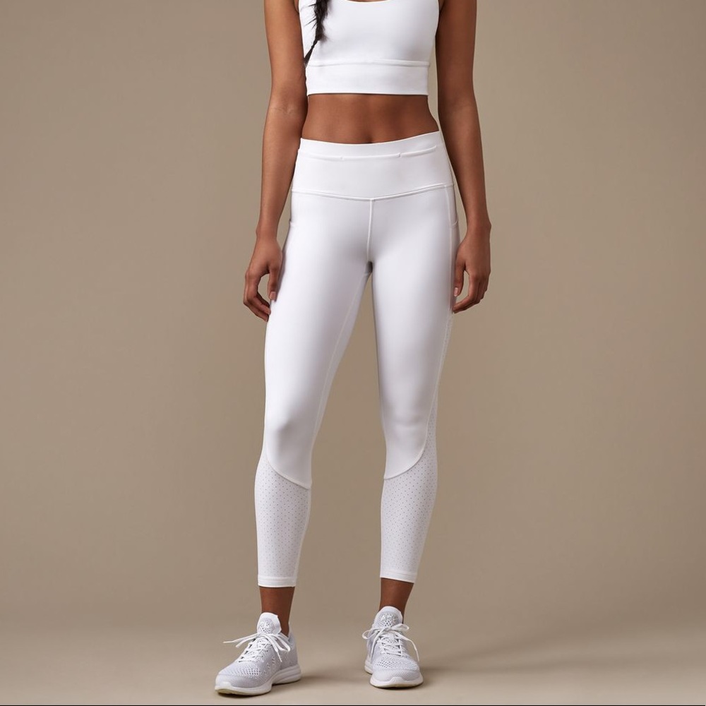 Lululemon Mind Over Miles Tight 25” Size 2